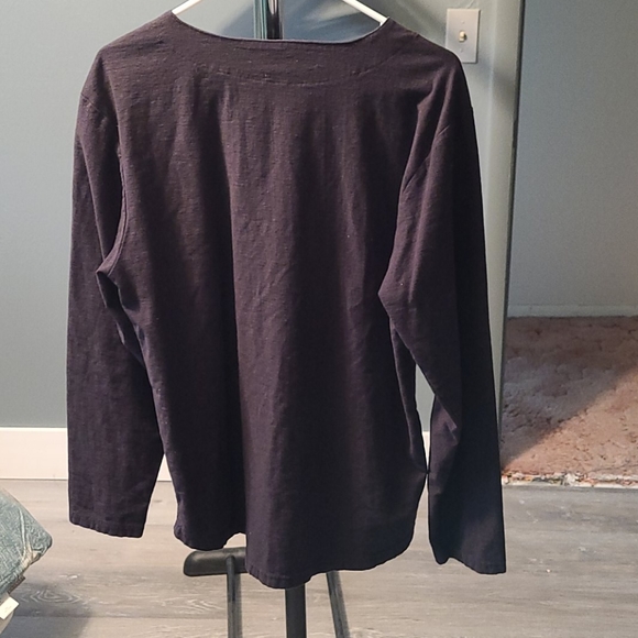 Shirt - Picture 4 of 4